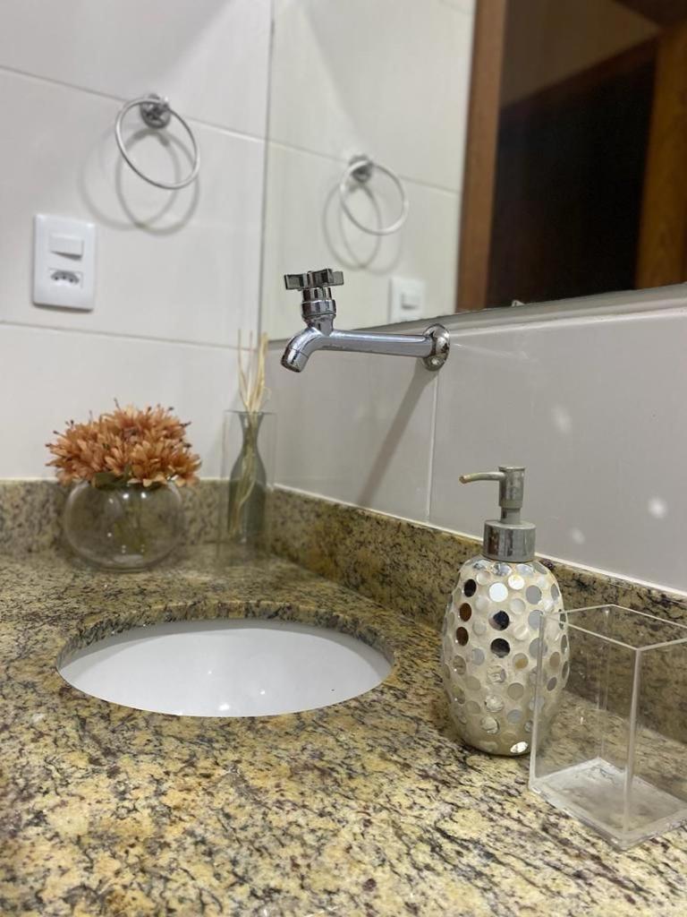 Apto Luxo Completo 3 Quartos Em Guriri 300 Mts Da Praia Wi-Fi Gratis São Mateus Extérieur photo